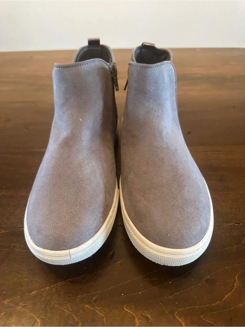 Girls Grey Suede and Glitter Slip-On Sneakers